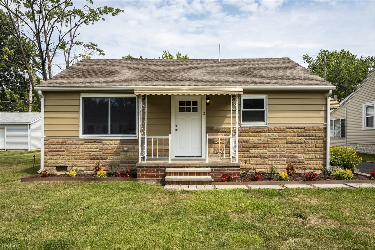 131 Lakewood Dr, Avon Lake, OH 44012 House Rental in Avon Lake, OH