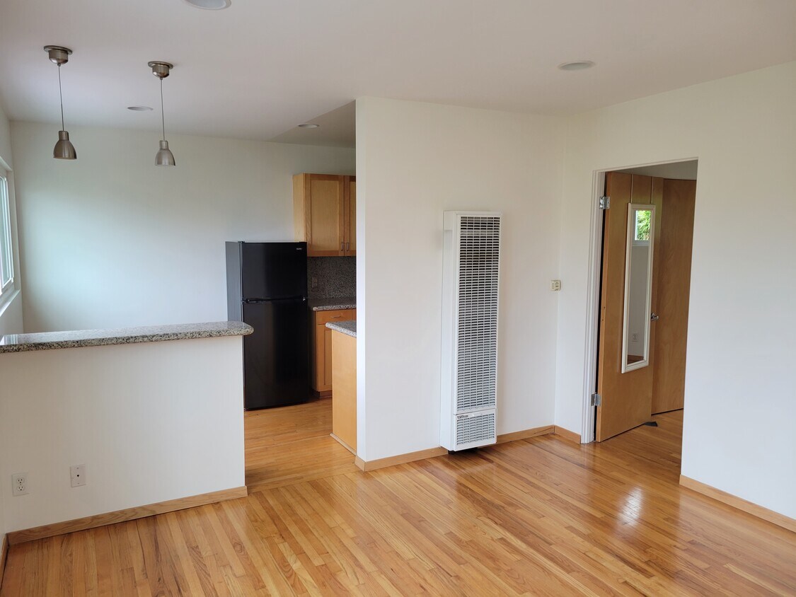 Living Room - 1837 Pearl St