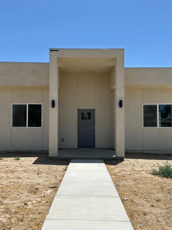 Building Photo - 9228 E Ave T 6