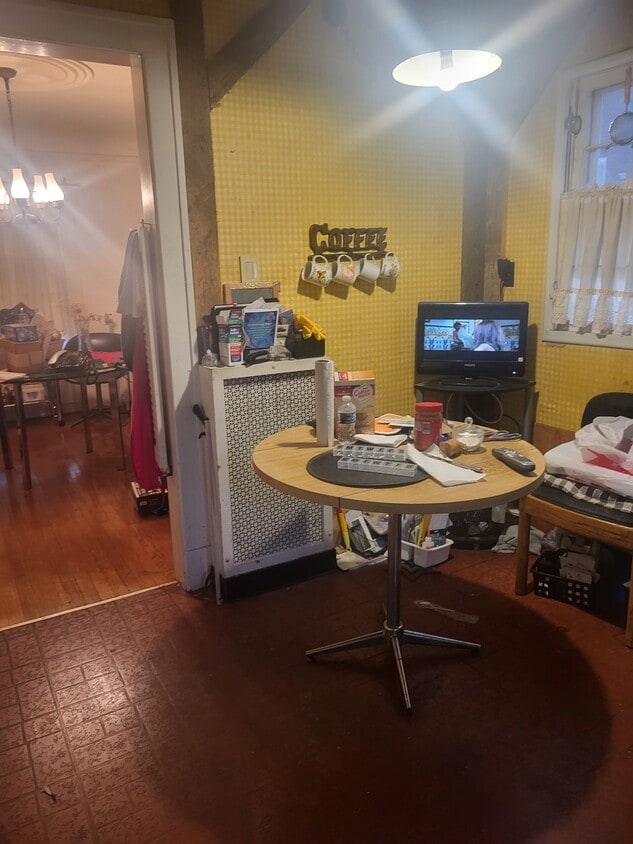 Building Photo - 17579 Meyers Rd