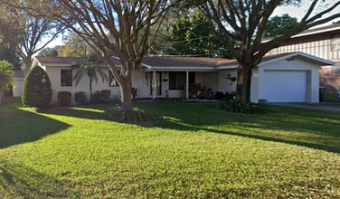 Building Photo - 3205 Carleton Cir W