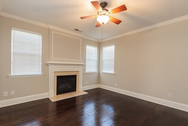 Building Photo - 3412 Market View Dr