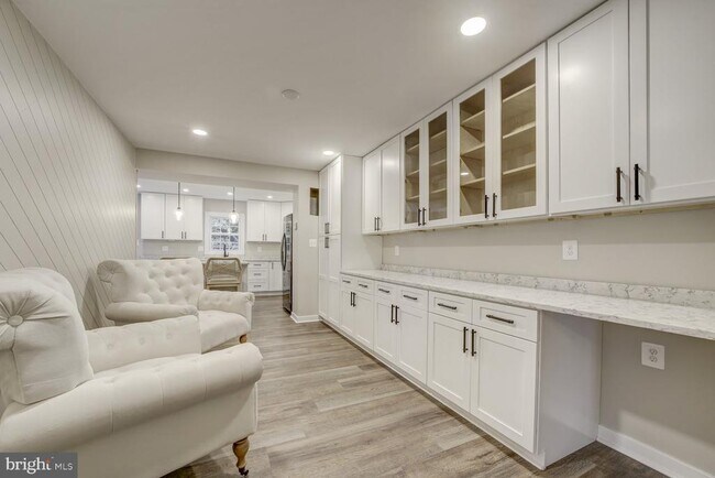 Foto del edificio - 4083 Norbeck Square Dr