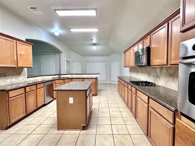 Foto del edificio - 31710 Midlake Park