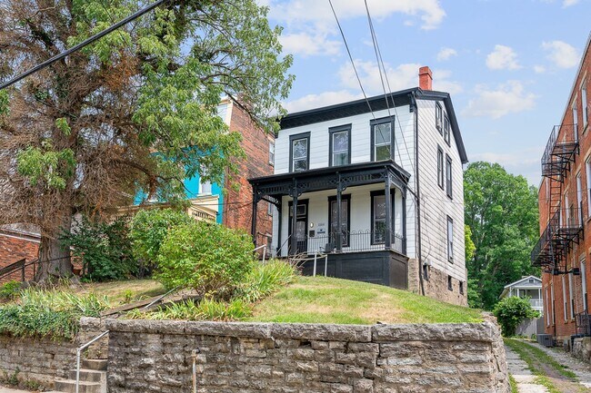 Foto del edificio - 2356 Ohio Avenue