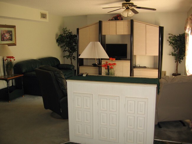 1943 Knox Rd Unit 6 Meridian Ms 39301 Apartment For In Building Photo 1943 Knox Rd