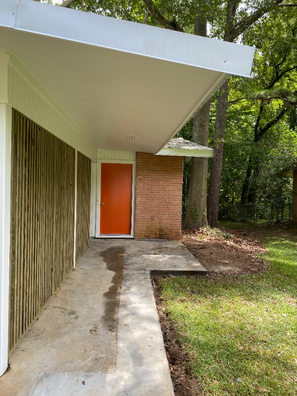 Building Photo - 734 Sherwood Dr