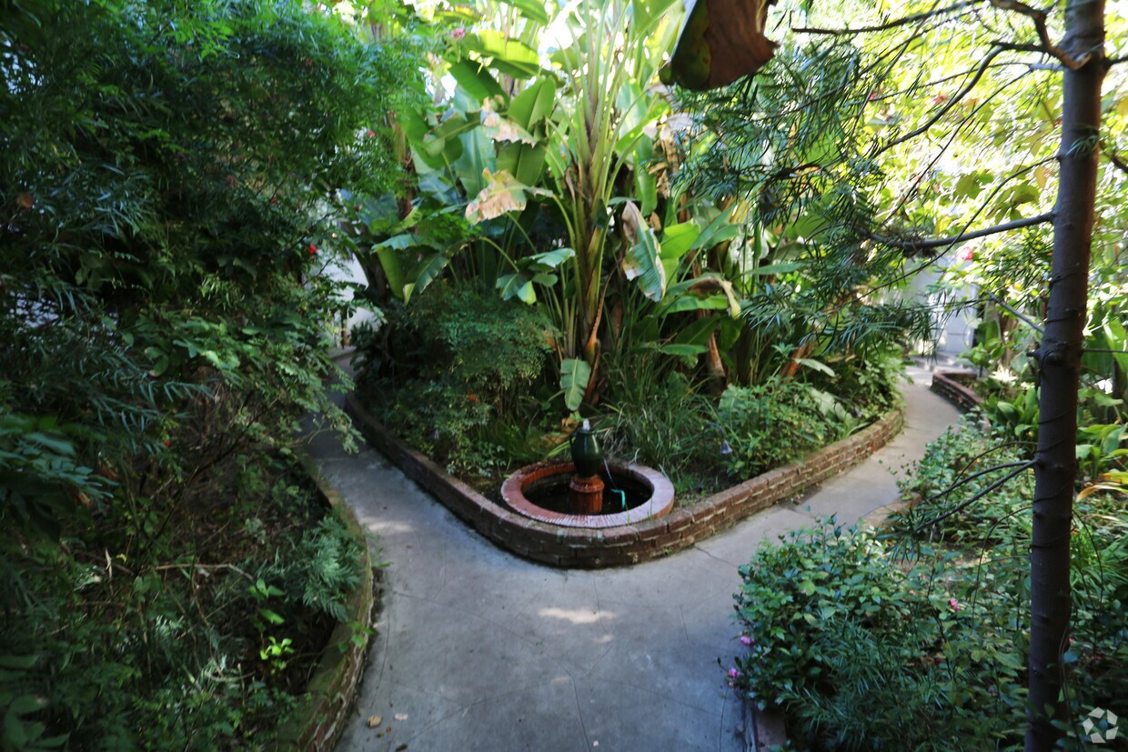 Primary Photo - Coral Gables Apartments