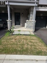 Building Photo - 10-10 Birmingham Dr