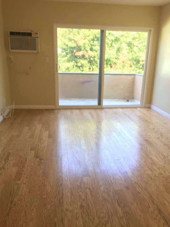 Floorplan - 10961 Palms Blvd
