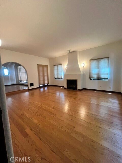Foto del edificio - 3220 2nd St