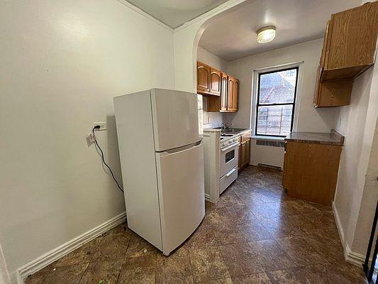 Foto del edificio - 1 bedroom in BRONX NY 10456