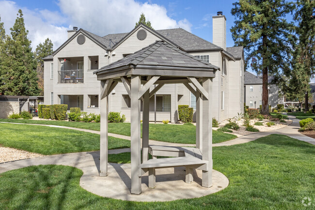 Community - Park Ridge Apartments