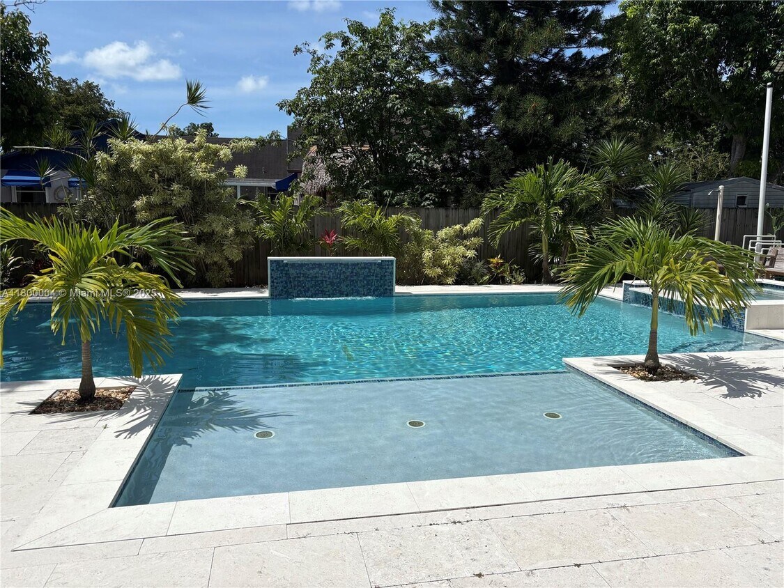 Primary Photo - 12920 SW 185th Terrace