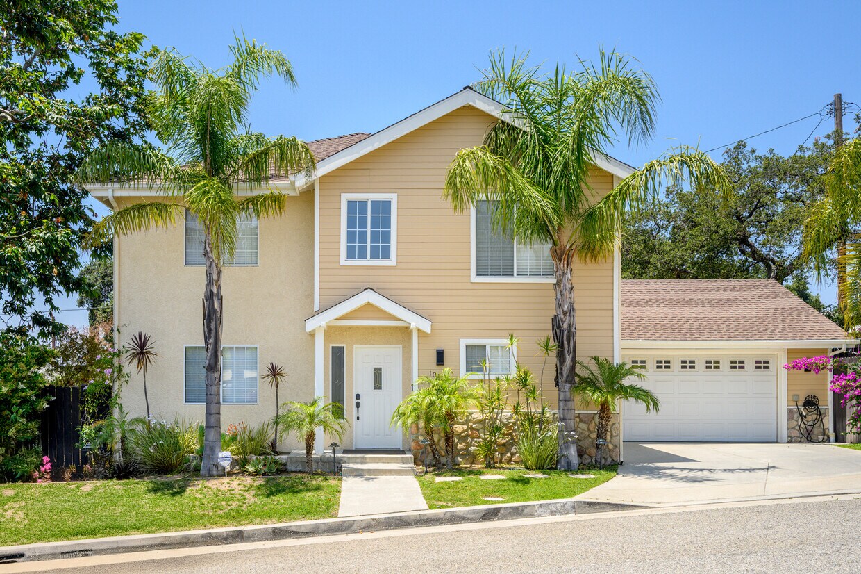 Foto principal - 10111 France Ave