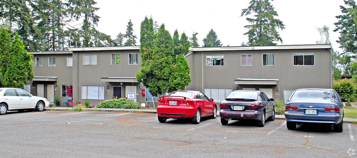 Primary Photo - Garden Park Apartments