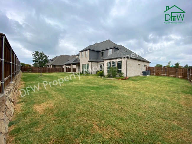 Building Photo - 2151 Lassen Dr