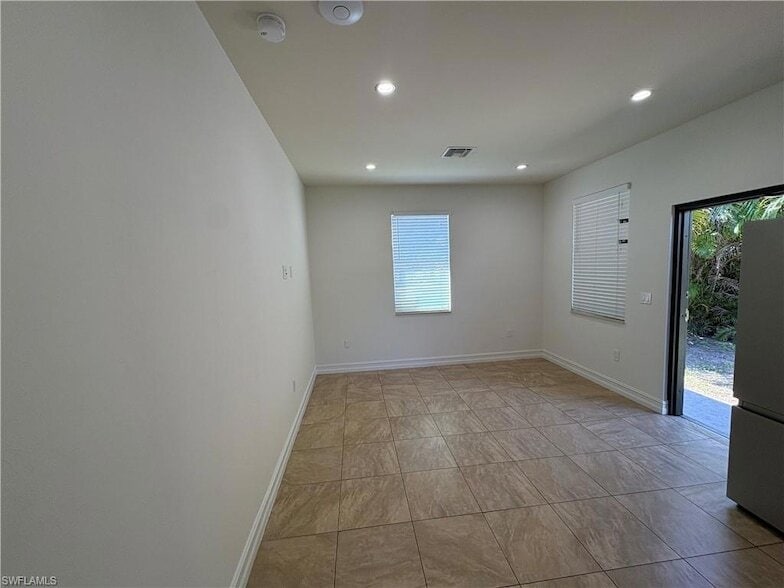Foto del edificio - 5301 Coronado Pkwy