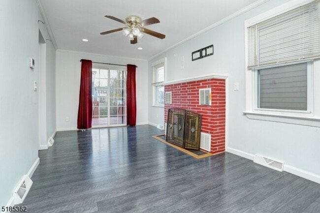 Foto del edificio - 26 Manito Ave