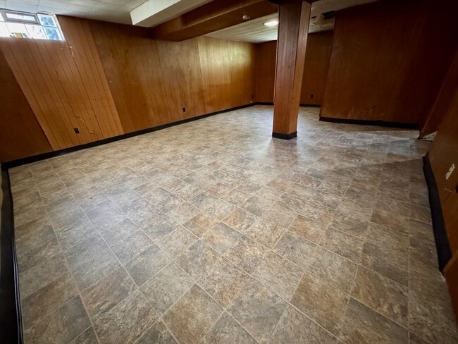 Foto del edificio - 8756 Daly Rd