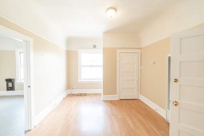Foto del edificio - 2122 Dwight Way
