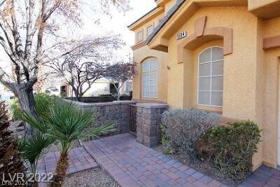 Foto del edificio - 5504 Carnation Meadow St