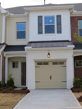 Building Photo - 547 Libson St
