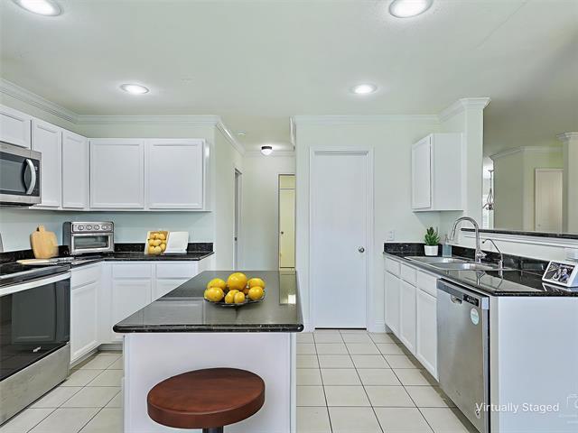 Building Photo - 2549 Saddlehorn Dr