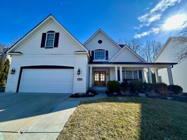 Building Photo - Elegant 4-Bedroom, 3.5 Bath - Finished Basement with BAR & ENTERTAINMENT