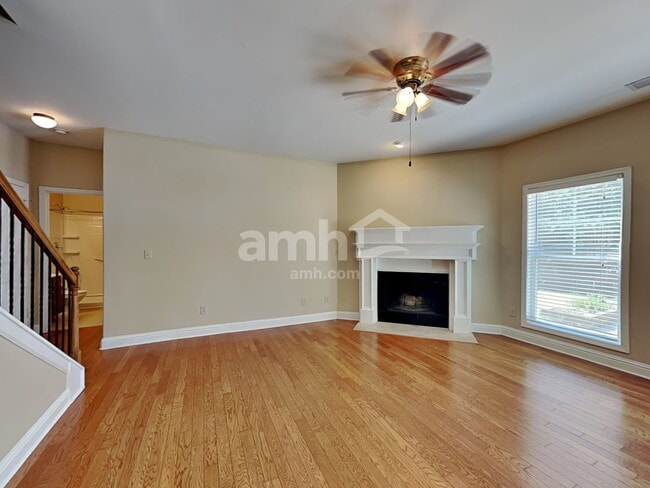 Building Photo - 1152 Thomas Daniel Way