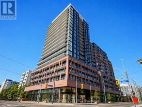 Building Photo - 285 Dufferin St