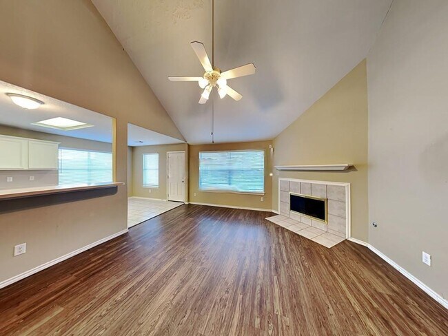 Building Photo - 9018 Sterling Point Ln