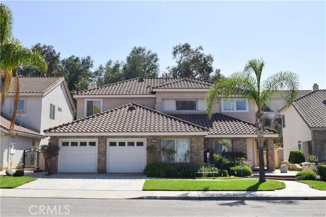 Primary Photo - 18536 Vantage Pointe Dr