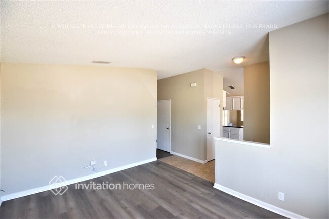 Building Photo - 7632 Harmony Oaks Way