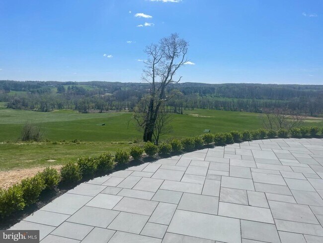 Foto del edificio - 2601 Butler Rd