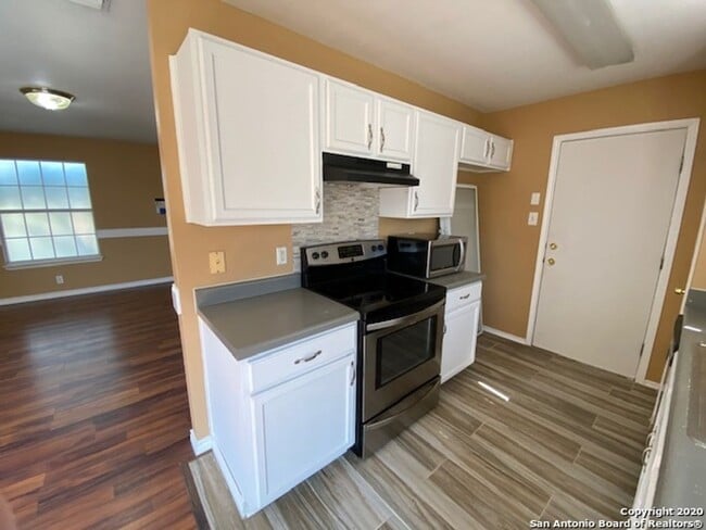 Photo - 2110 Calle Estrella House