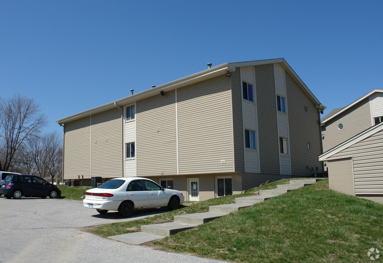 Primary Photo - Westridge Apartments