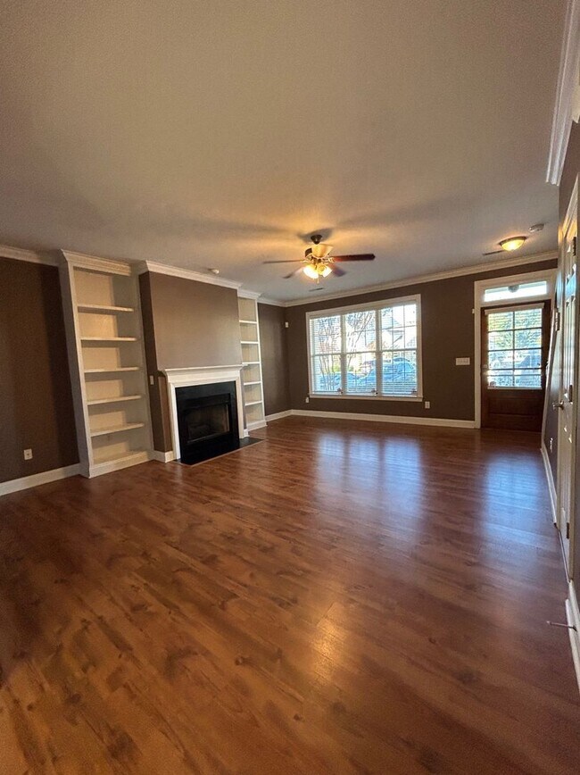 Foto del edificio - 3 Bedroom 2.5 Bathroom Townhome