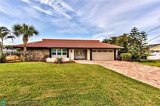 Foto principal - 6359 Plumosa Ave