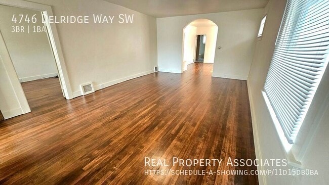 Photo - 4746 Delridge Way SW House