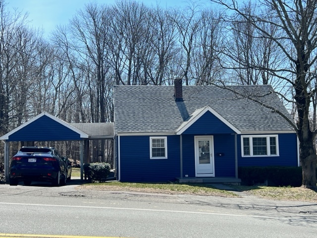 Building Photo - 375 Elm St
