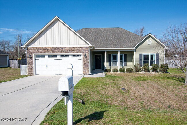 Building Photo - 103 Prelude Dr