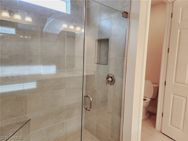Building Photo - 275 Tamarindo Ln