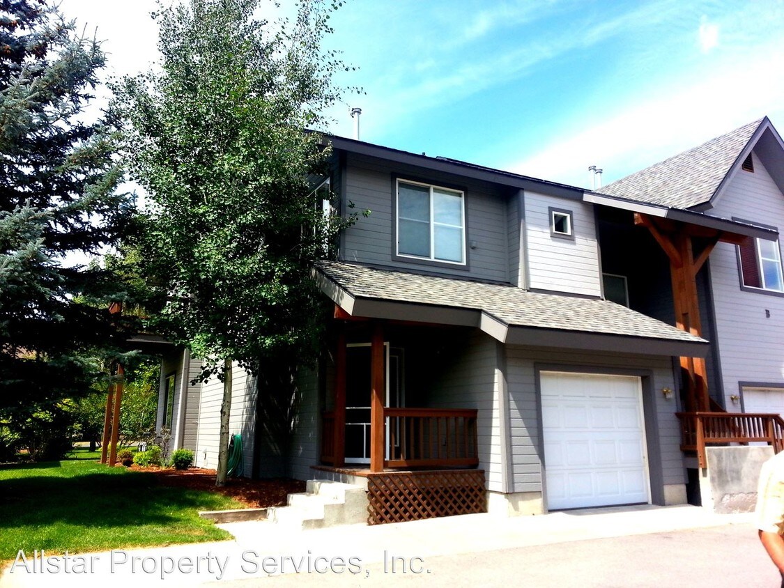 Primary Photo - 3 br, 2 bath House - 720 S. 4th Ave #B3