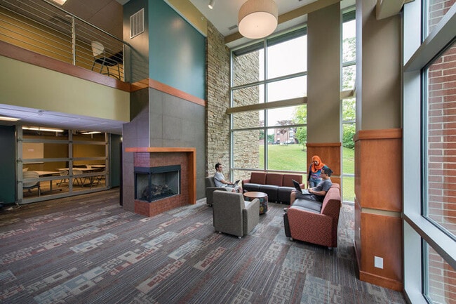 Photo - Crosswalk Commons Apartments