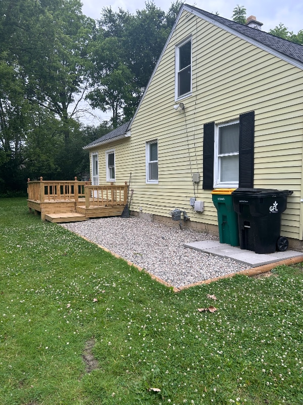 Building Photo - 22575 Albion Ave