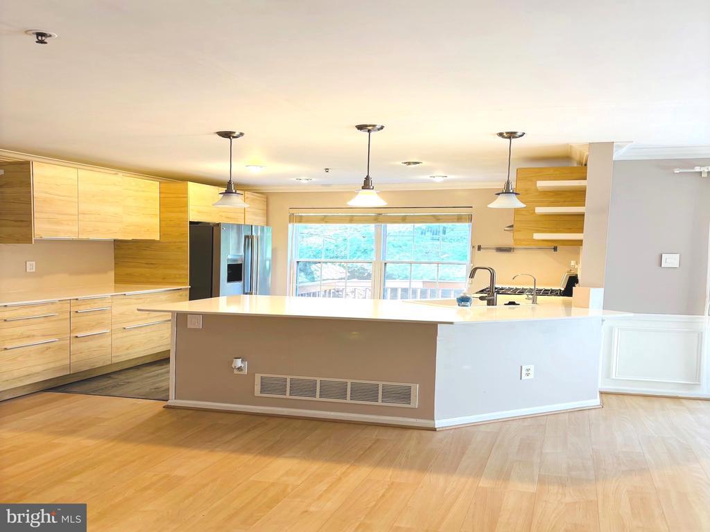 Foto principal - 9 Essex Ct