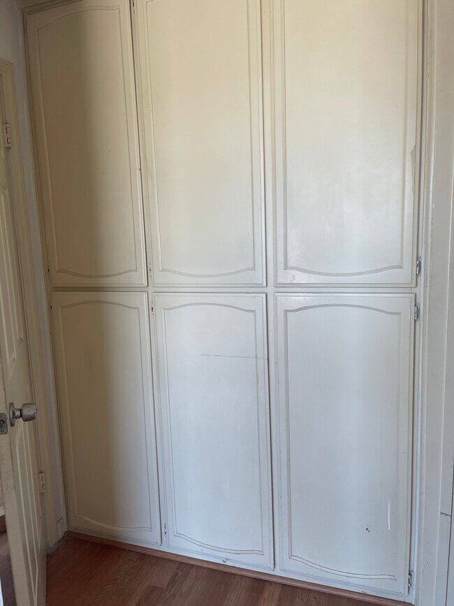 Building Photo - 1948 20th St