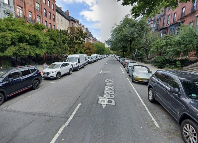 Building Photo - 177 Beacon St