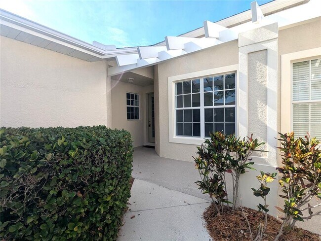 Foto del edificio - 2416 Magnolia Cir
